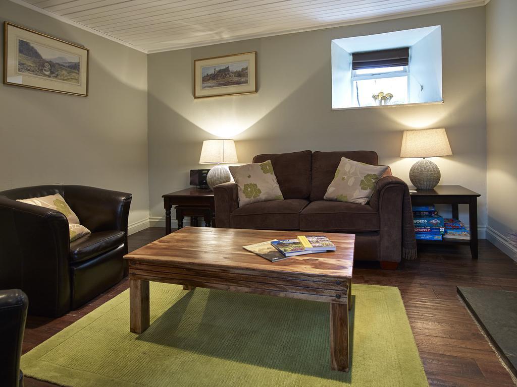 Dunvegan Castle Rose Valley Cottage ภายนอก รูปภาพ